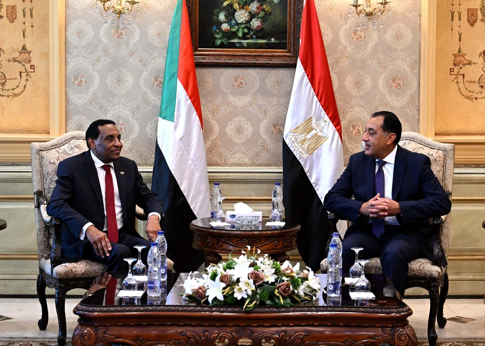 مصر والسودان على طريق الشراكة الشاملة: تنسيق سياسي وتعاون اقتصادي متنامٍ