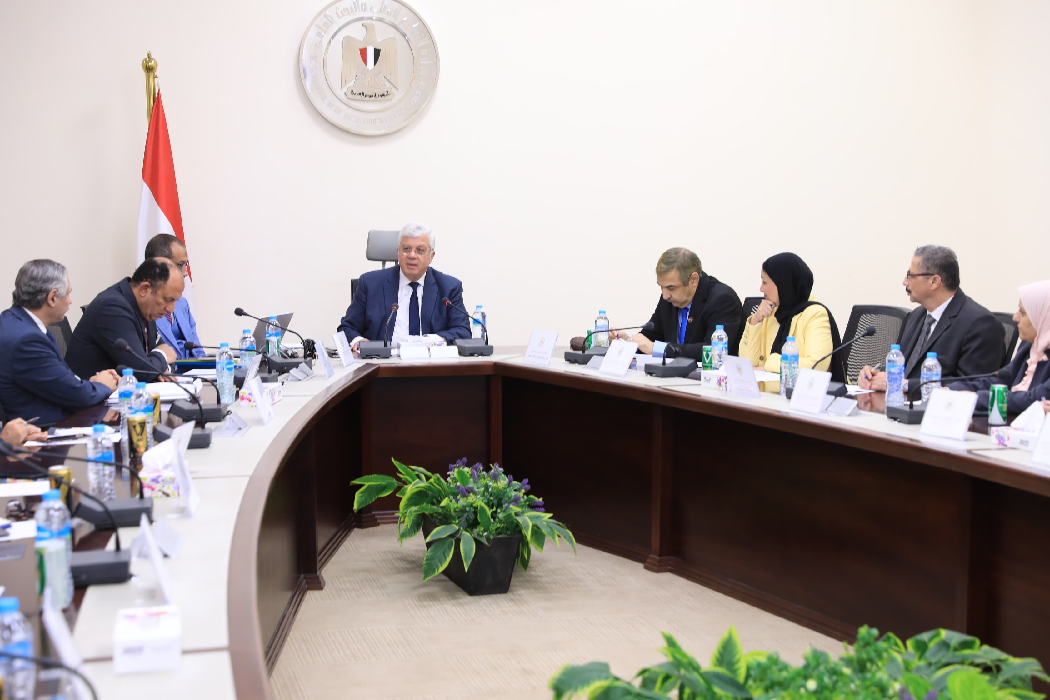 وزير التعليم العالي: تحويل مراكز البحث و الجامعات الى بيوت خبره قوميه