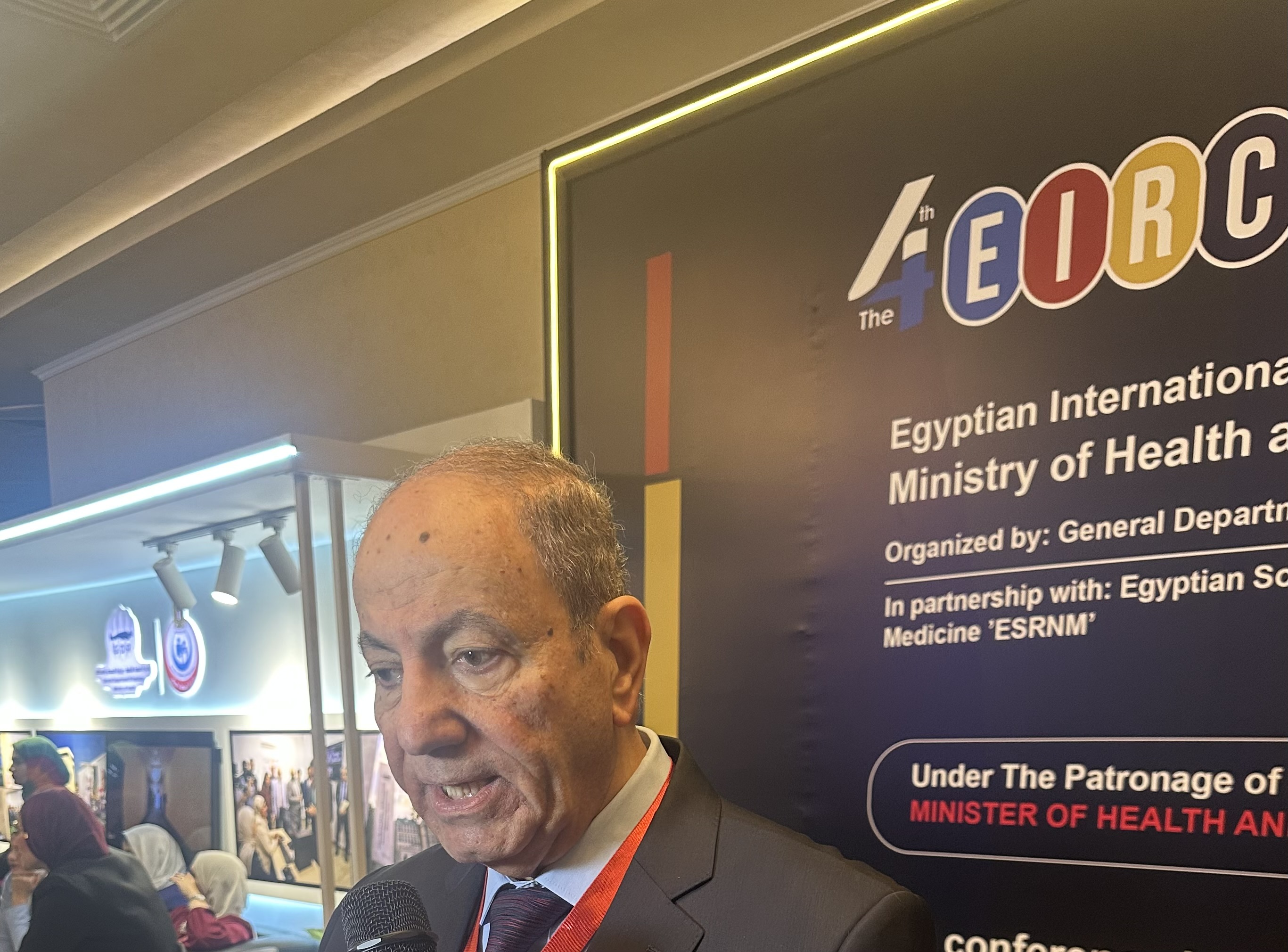 الدكتور الدياسطى : الأشعة التداخلية تقود تطور علاج الأورام والبروستاتا والغدد في مصر ( خاص )