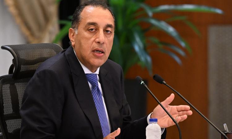 مدبولي يطلق العد التنازلي لتشغيل حدائق تلال الفسطاط