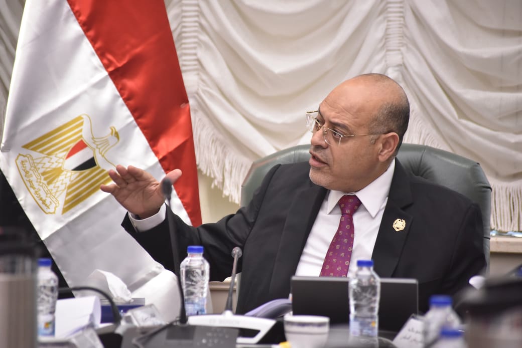وزير العمل: قانون العمل الجديد يحقق بيئة جاذبة للاستثمار ويصون حقوق العاملين