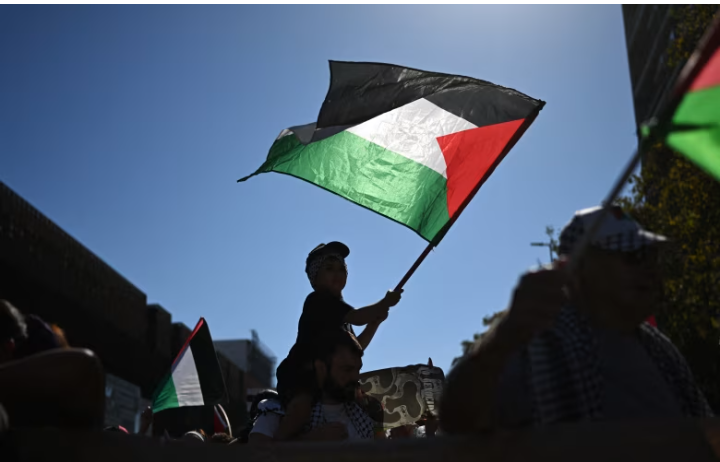 "مصر تشيد بقرار أستراليا الاعتراف بالدولة الفلسطينية في الأمم المتحدة وتصفه بالخطوة التاريخية نحو السلام"